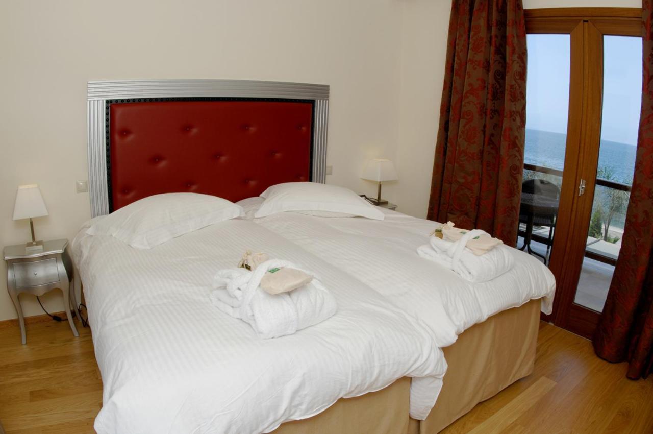 Valis Resort Hotel Volos Ngoại thất bức ảnh A hotel room